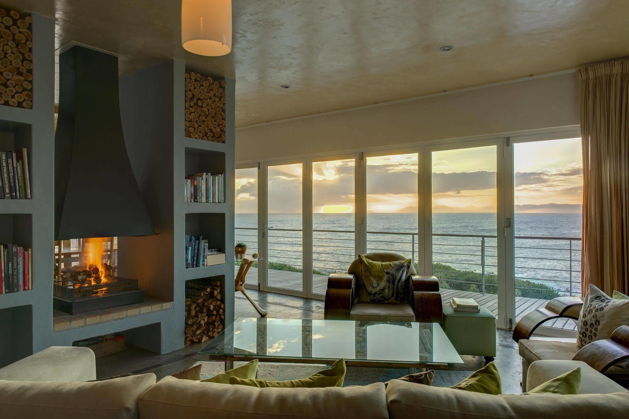 Whalesong Lodge Gansbaai Zewnętrze zdjęcie