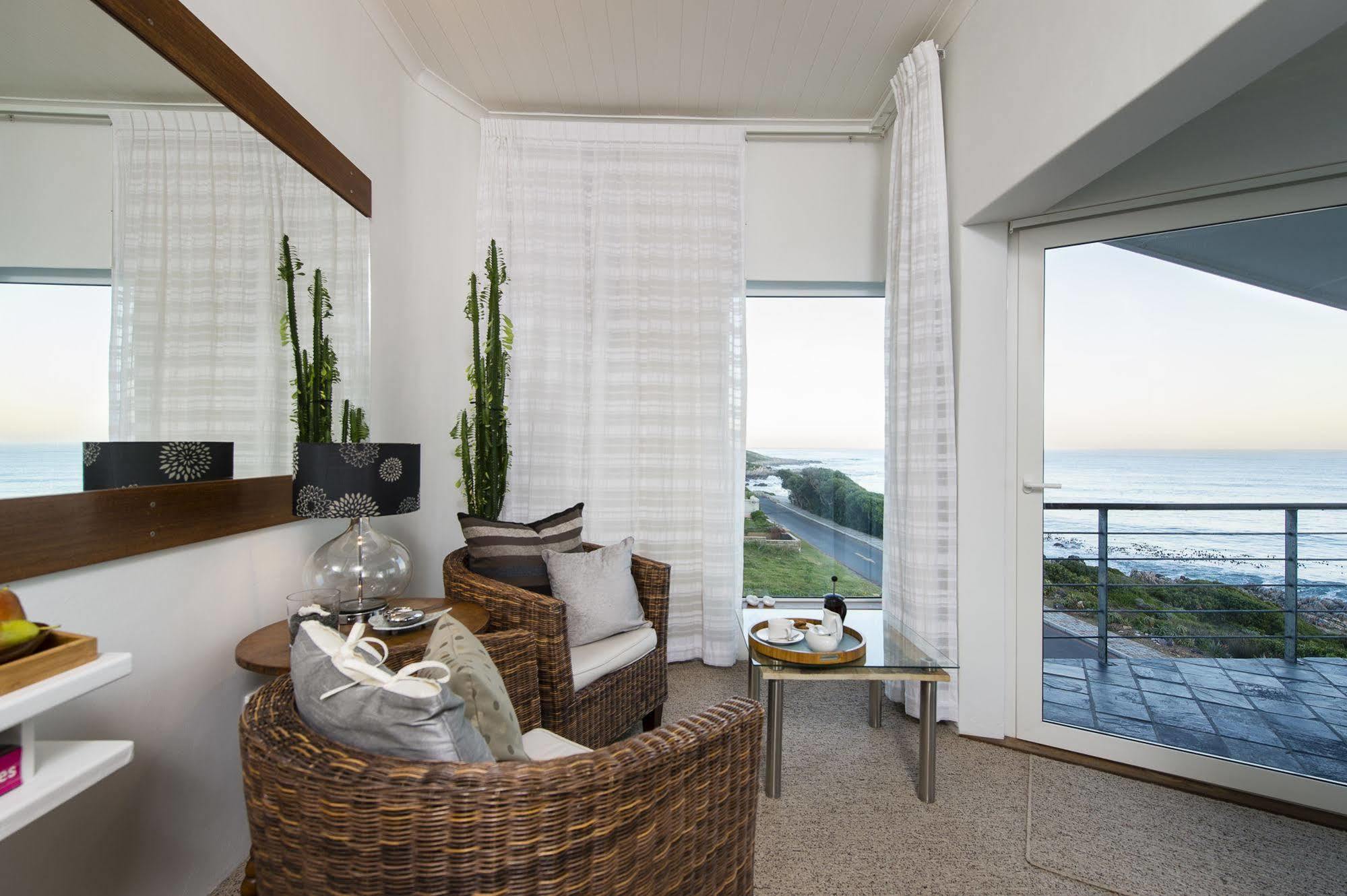 Whalesong Lodge Gansbaai Zewnętrze zdjęcie